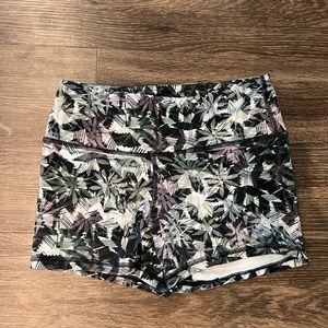Fleo Shorts for Sale!